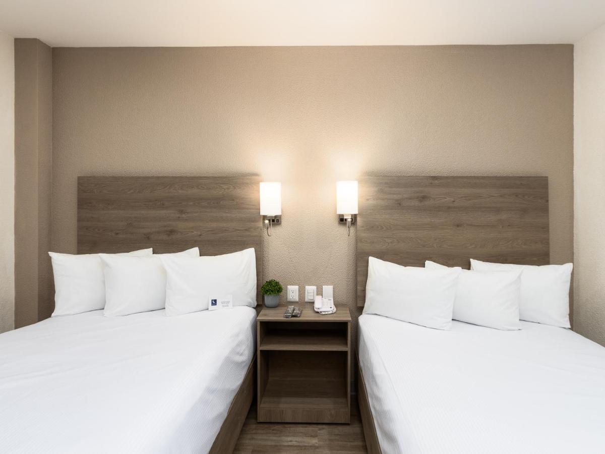 Hotel Mesaluna Short & Long Stay ซิวดัด ฮัวเรซ ภายนอก รูปภาพ