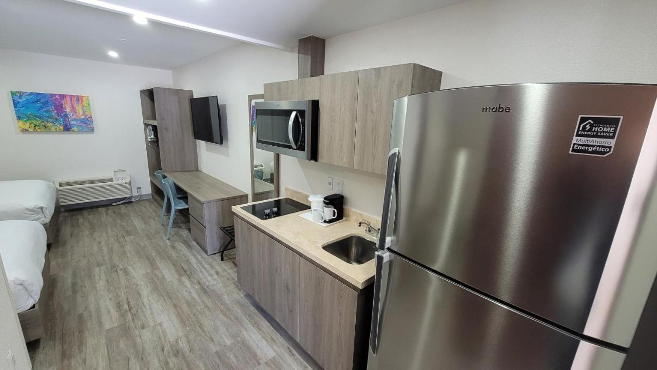 Hotel Mesaluna Short & Long Stay ซิวดัด ฮัวเรซ ภายนอก รูปภาพ