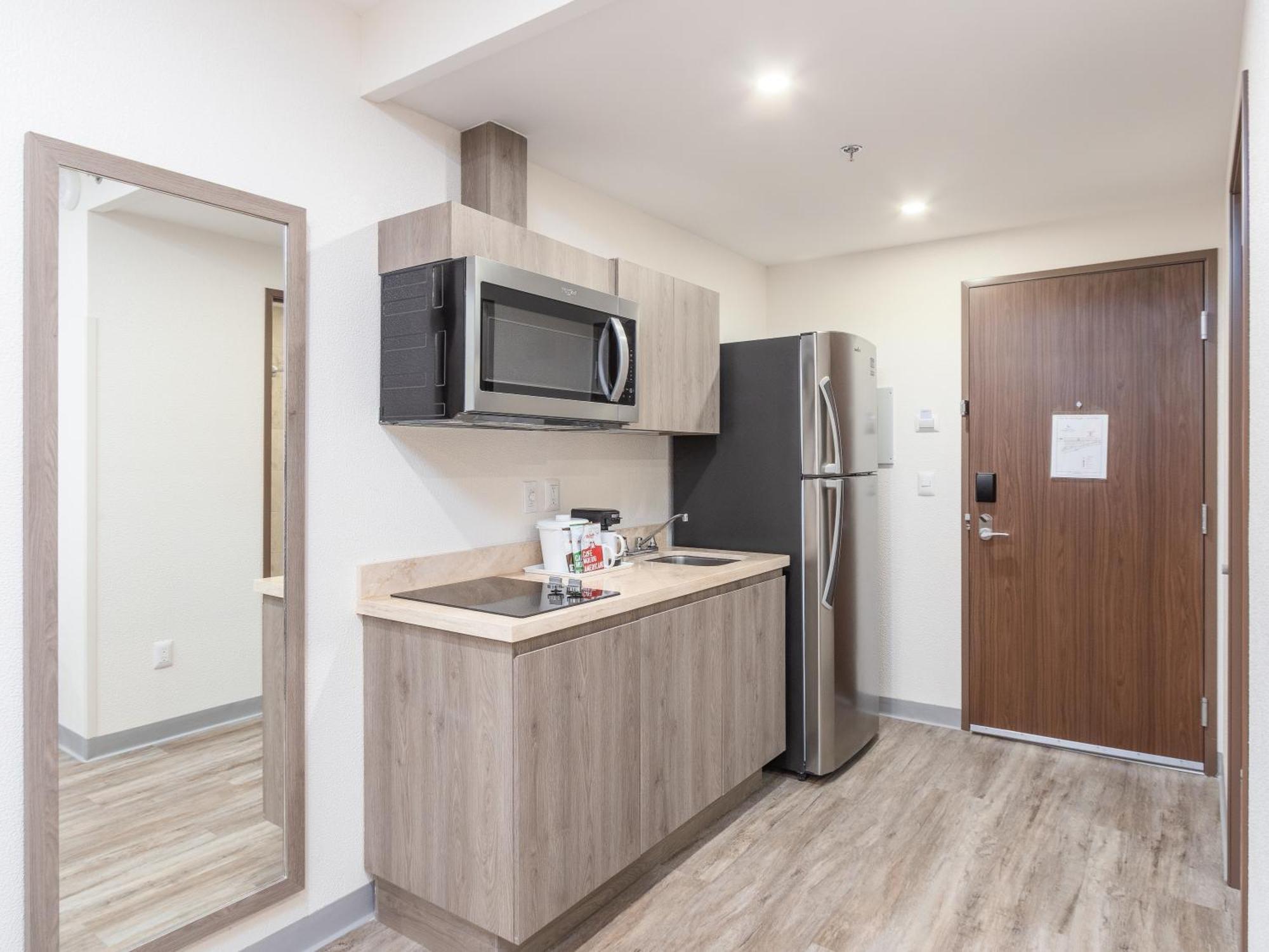 Hotel Mesaluna Short & Long Stay ซิวดัด ฮัวเรซ ภายนอก รูปภาพ