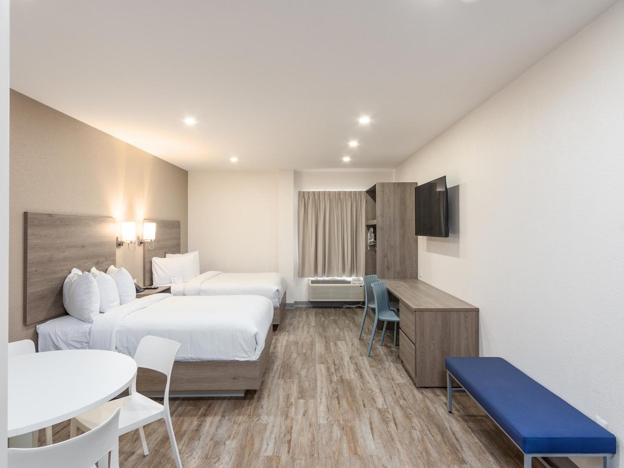 Hotel Mesaluna Short & Long Stay ซิวดัด ฮัวเรซ ภายนอก รูปภาพ
